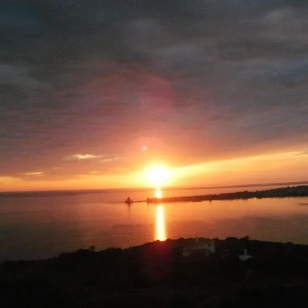 Charly Point By Interhome