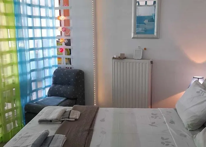 Charly Point By Interhome *